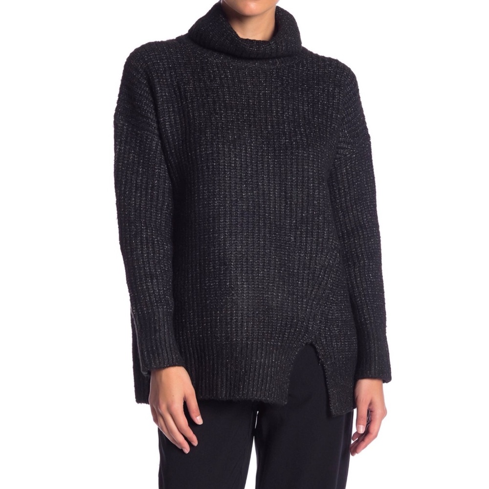 Elodie Cozy Turtleneck Sweater